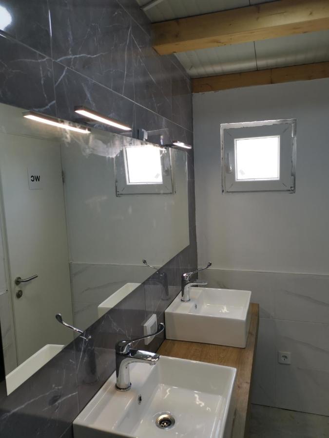 Hotel Camper For Two Banjole Esterno foto