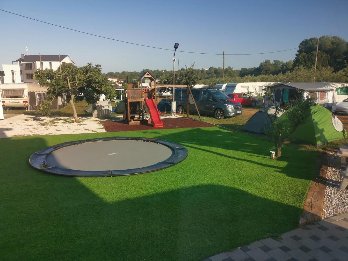 Hotel Camper For Two Banjole Esterno foto